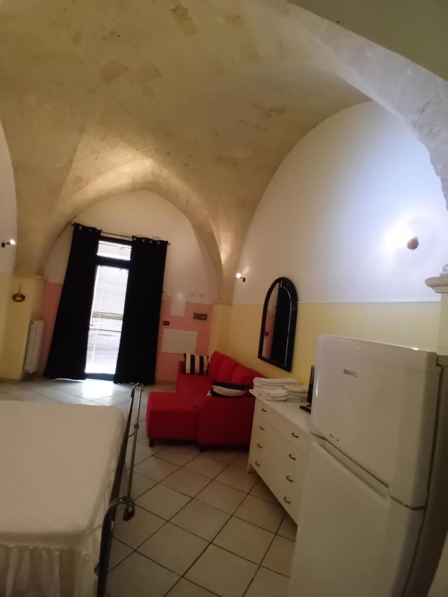 Centro Storico Apartment Brindisi Luaran gambar