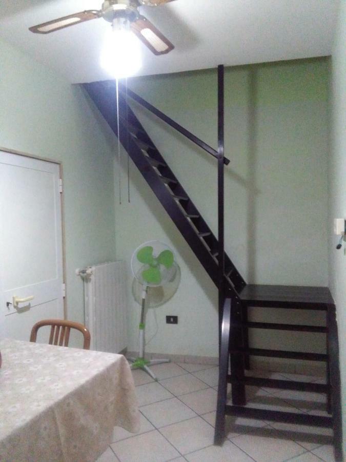 Centro Storico Apartment Brindisi Luaran gambar