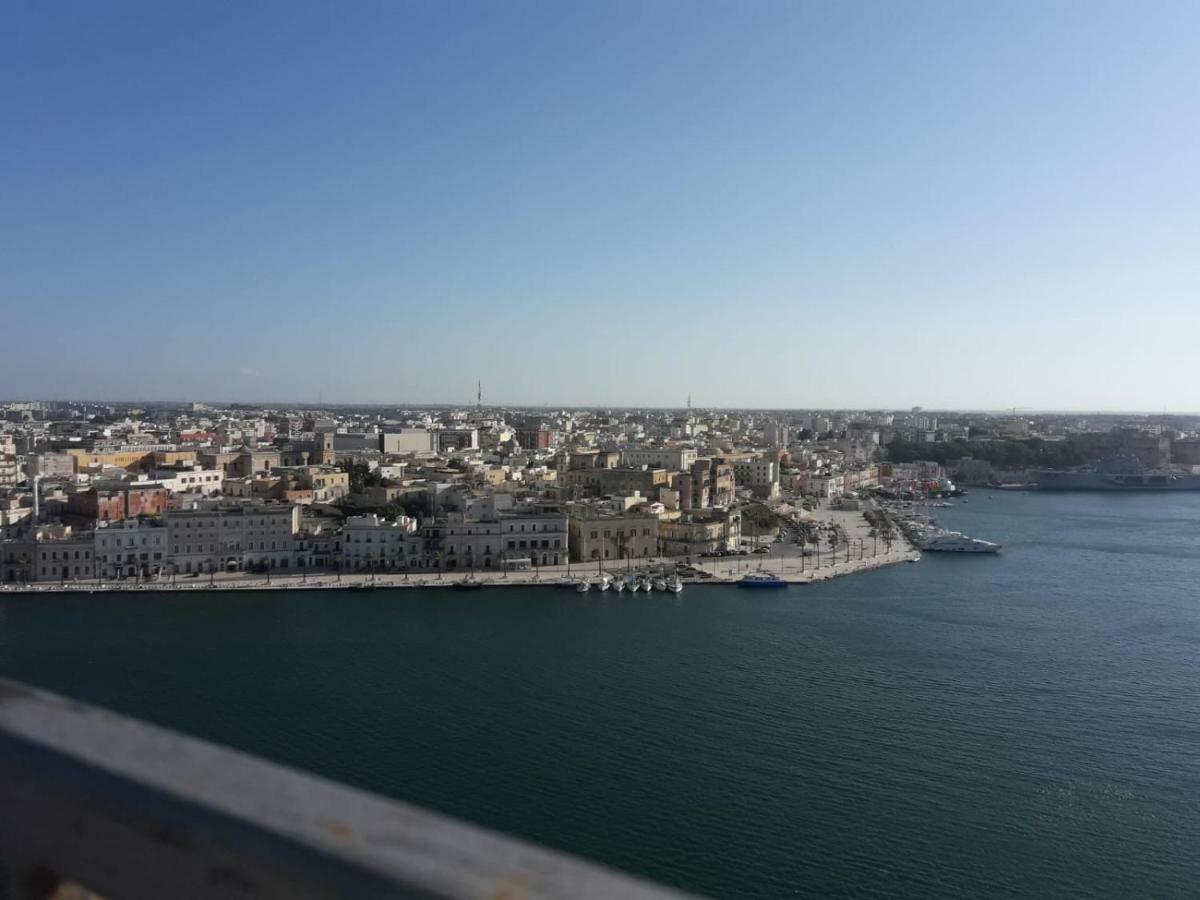 Centro Storico Apartment Brindisi Luaran gambar